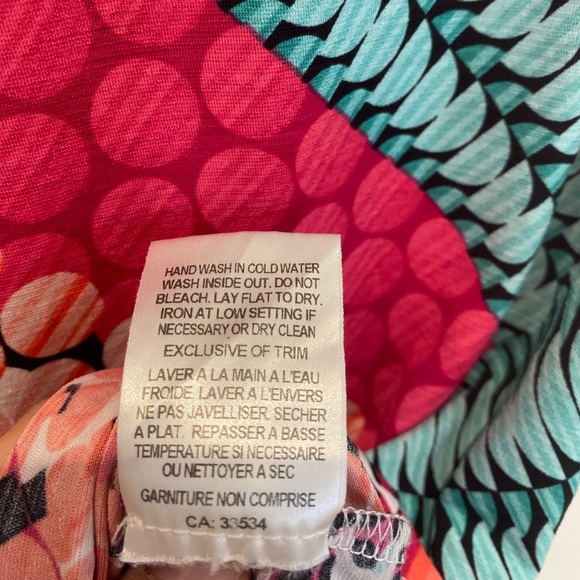 Vintage / Y2K Libra colourful geometric sleeveless top, size M - Picture 3 of 7